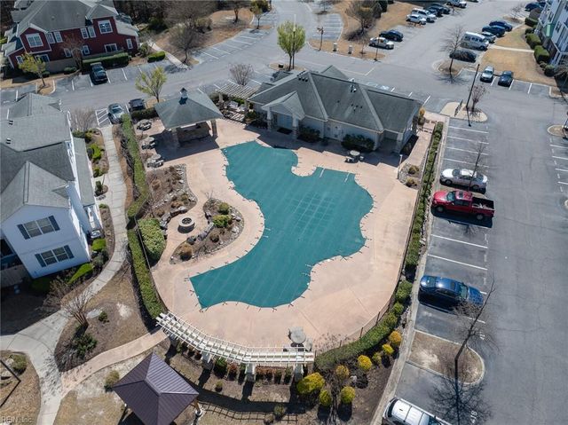 4332 Farringdon WAY, Chesapeake, VA 23321