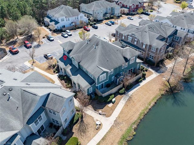 4332 Farringdon WAY, Chesapeake, VA 23321