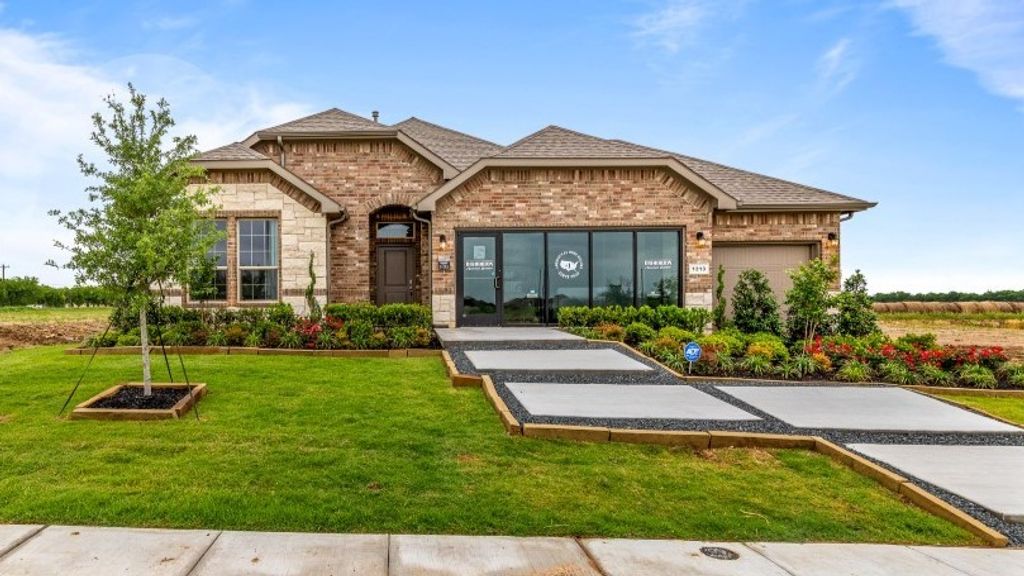 1313 MADELINE Lane, Krum, TX 76249