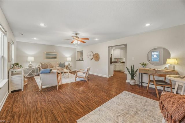 136 Old DR, Chesapeake, VA 23322