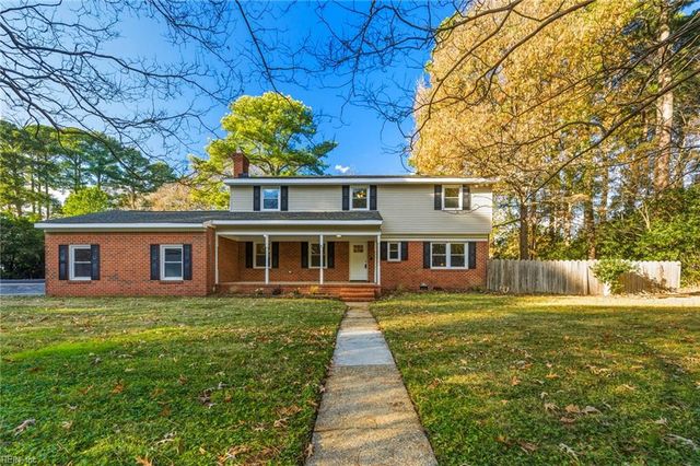 136 Old DR, Chesapeake, VA 23322