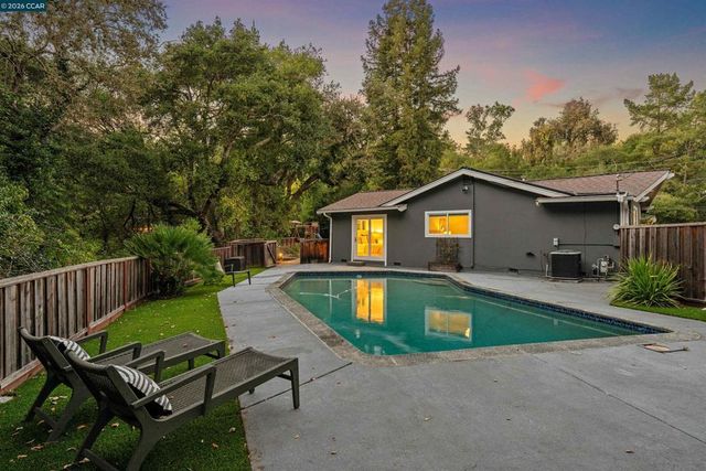 1 W Arbor Way, Lafayette, CA 94549