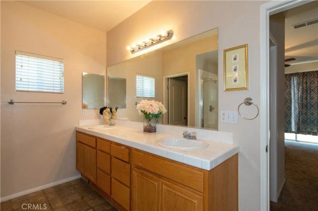 136 Spinnaker Street, San Jacinto, CA 92583