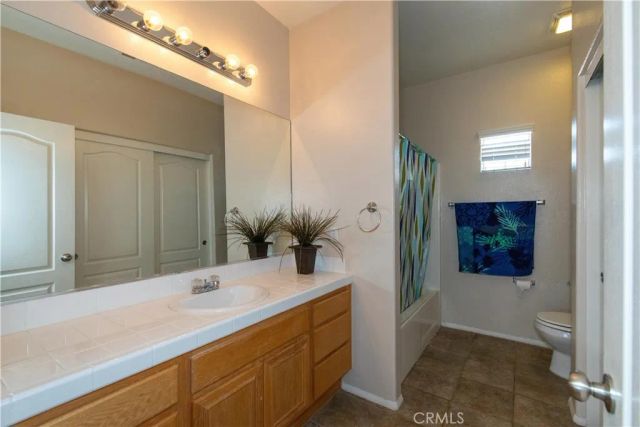 136 Spinnaker Street, San Jacinto, CA 92583