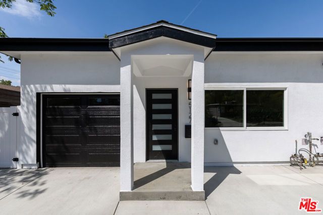 5131 Don Pio Drive, Woodland Hills (los Angeles), CA 91364