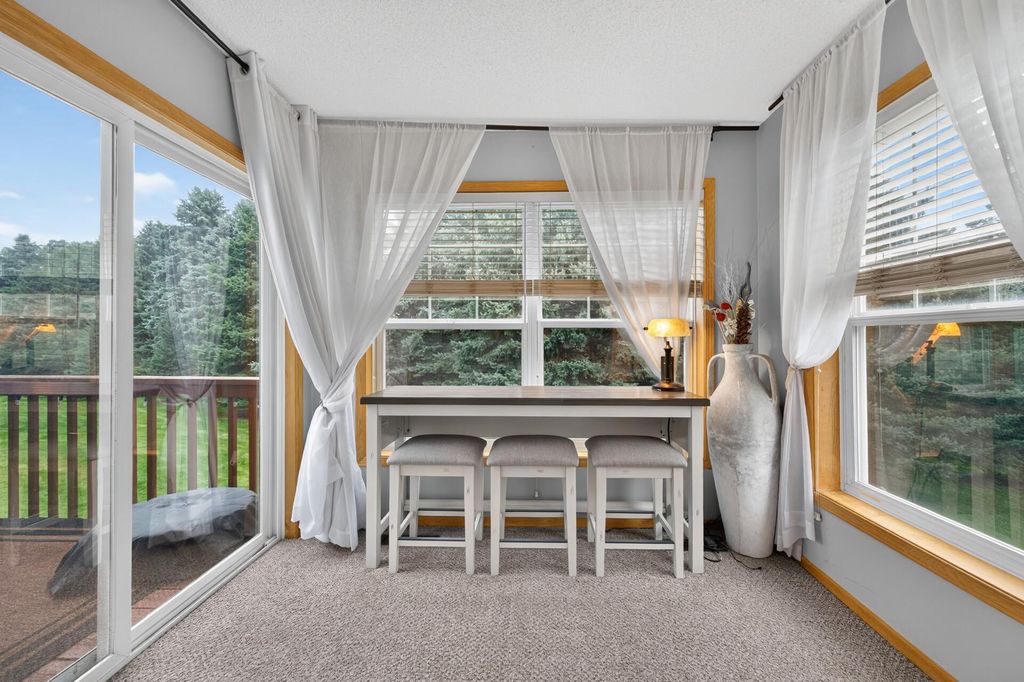 10154 Country Club Curve, Woodbury, MN 55129 — photo 5