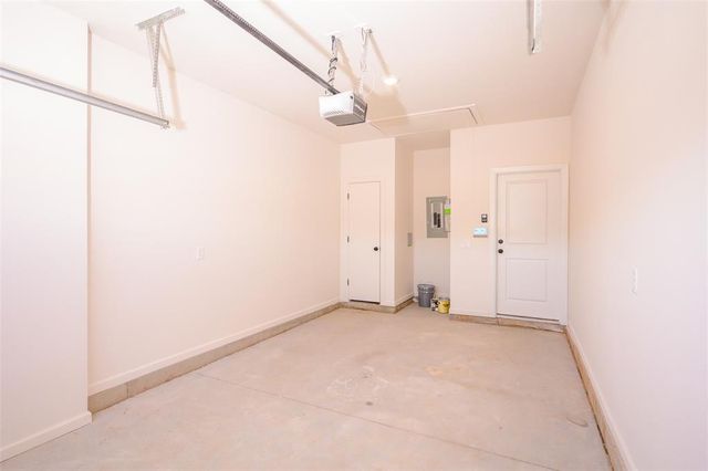 629 Harbor Town Drive, Edmond, OK 73034