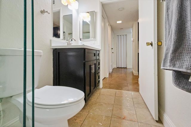 3591 Quail Lakes Dr #295, Stockton, CA 95207