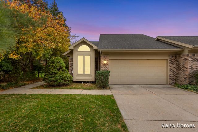 2016 Tall Meadow Street NE, Grand Rapids, MI 49505