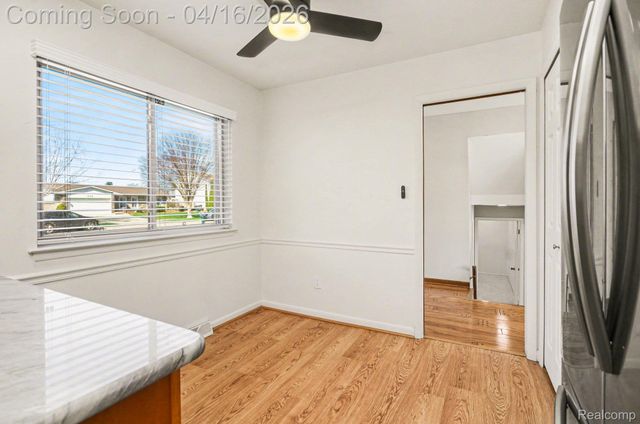 1838 Lyster Lane, Troy, MI 48085