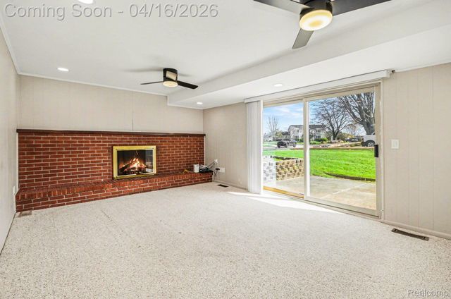 1838 Lyster Lane, Troy, MI 48085