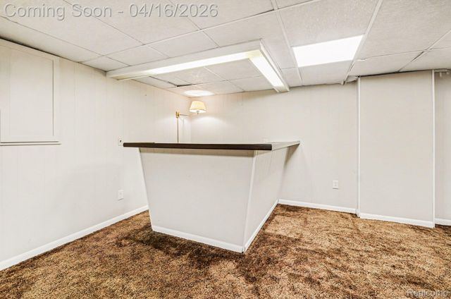 1838 Lyster Lane, Troy, MI 48085