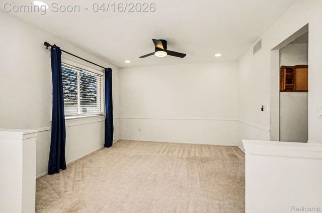 1838 Lyster Lane, Troy, MI 48085