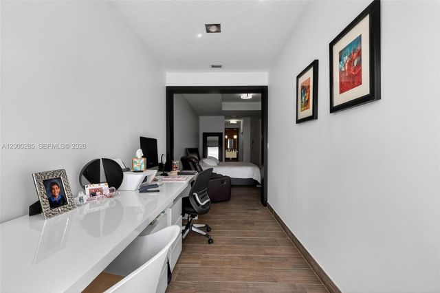 5861 NW 109th Court, Doral, FL 33178