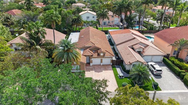 5861 NW 109th Court, Doral, FL 33178