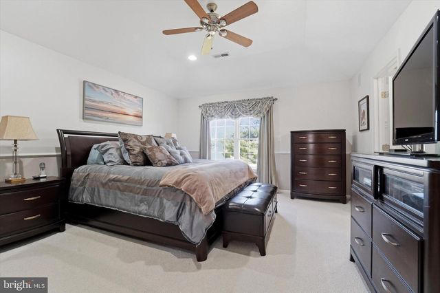 67 BUCKINGHAM PL, Cherry Hill, NJ 08003