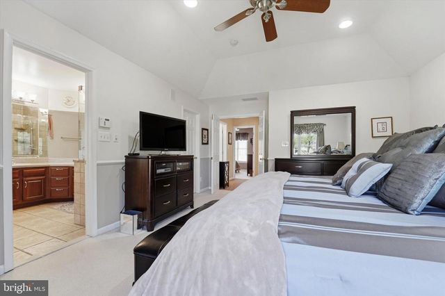 67 BUCKINGHAM PL, Cherry Hill, NJ 08003
