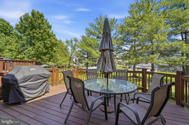 67 BUCKINGHAM PL, Cherry Hill, NJ 08003