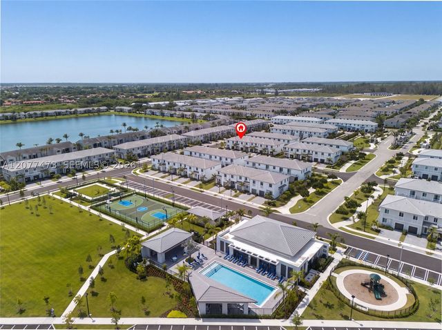 746 SE 14th St, Homestead, FL 33034