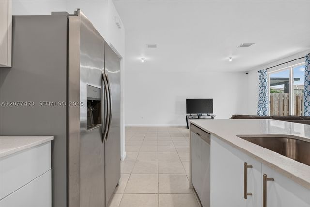 746 SE 14th St, Homestead, FL 33034