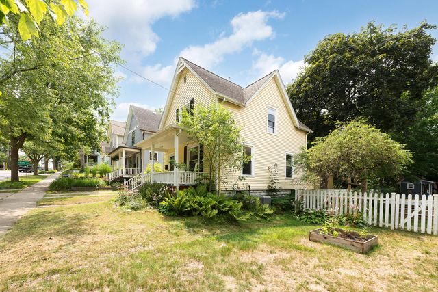 326 S 7th Street, Ann Arbor, MI 48103