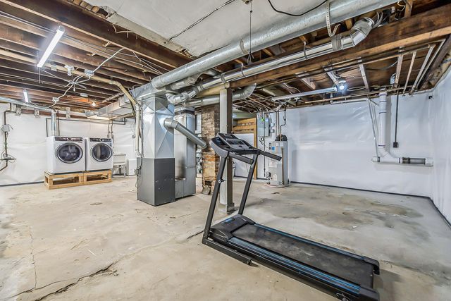 326 S 7th Street, Ann Arbor, MI 48103