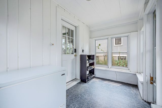 326 S 7th Street, Ann Arbor, MI 48103