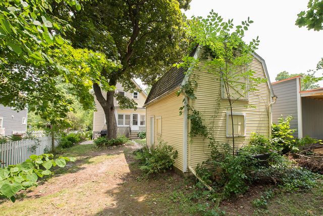 326 S 7th Street, Ann Arbor, MI 48103