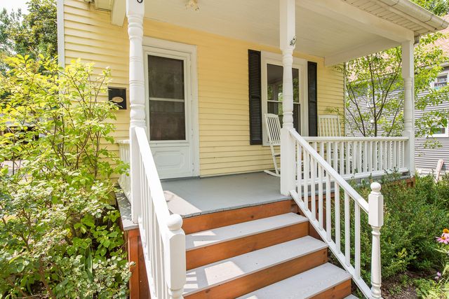 326 S 7th Street, Ann Arbor, MI 48103