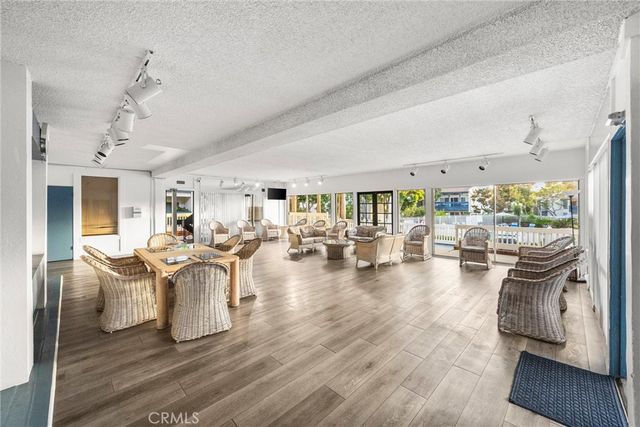 814 Camino Real 203, Redondo Beach, CA 90277