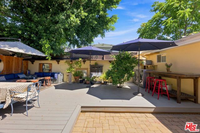 1848 N Oxford Avenue, Pasadena, CA 91104