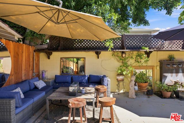 1848 N Oxford Avenue, Pasadena, CA 91104