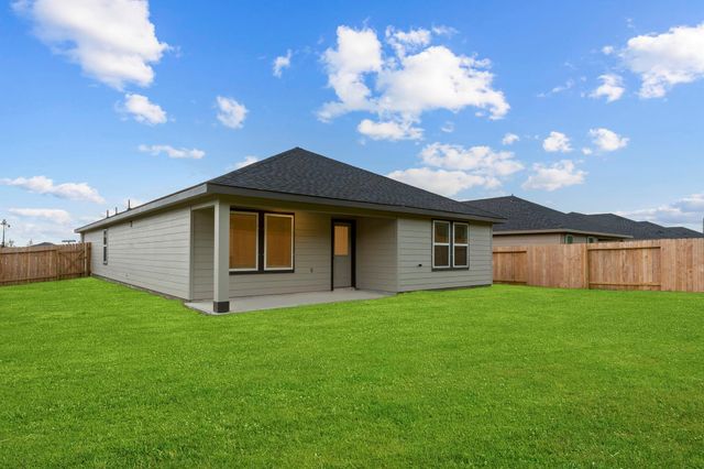 9018 Rose Water Trail, Iowa Colony, TX 77583