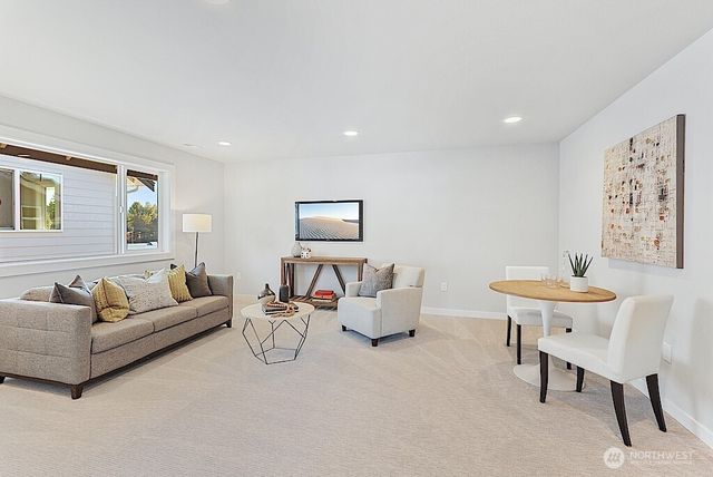 33662 NE 42nd Street, Carnation, WA 98014