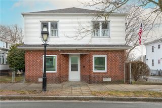 546 Main Street, Warren, RI 02885
