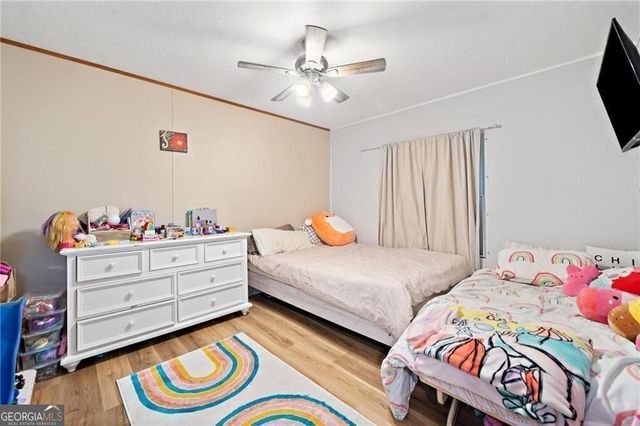 1575 Davis Road W, Fairmount, GA 30139