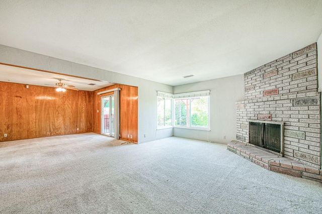 3544 E Indianapolis Avenue, Fresno, CA 93726