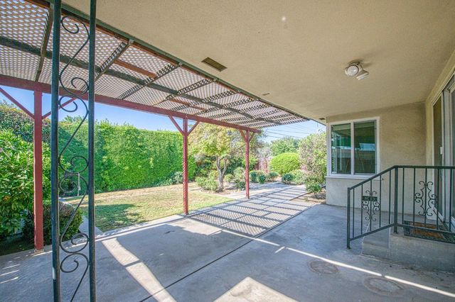 3544 E Indianapolis Avenue, Fresno, CA 93726