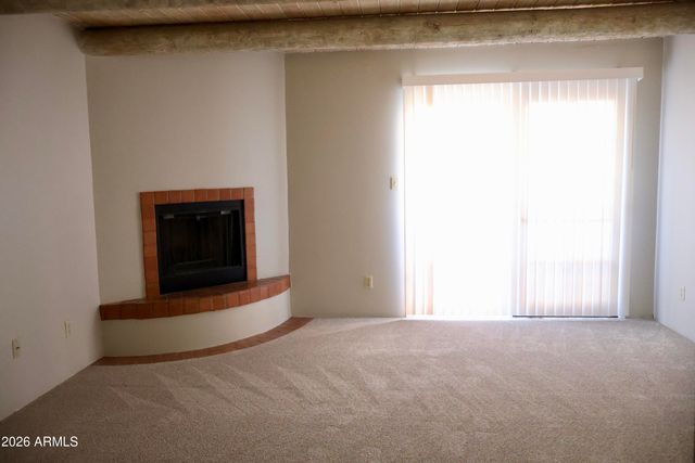 1425 E DESERT COVE Avenue 13, Phoenix, AZ 85020