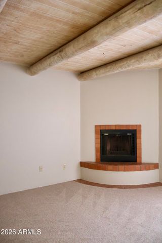 1425 E DESERT COVE Avenue 13, Phoenix, AZ 85020