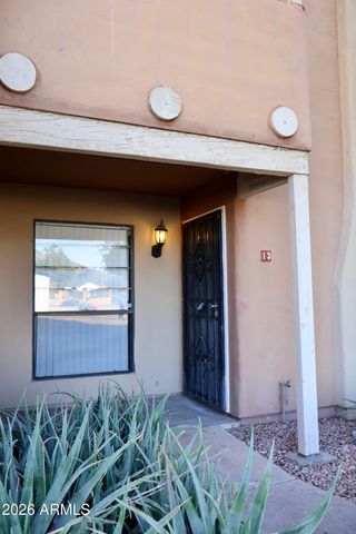 1425 E DESERT COVE Avenue 13, Phoenix, AZ 85020