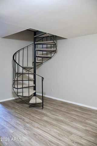 1425 E DESERT COVE Avenue 13, Phoenix, AZ 85020