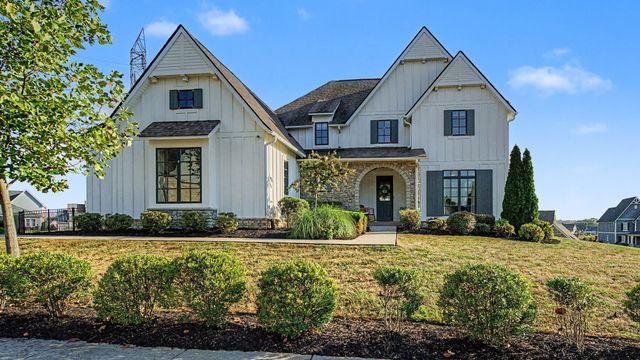 52 Barn St, Mount Juliet, TN 37122