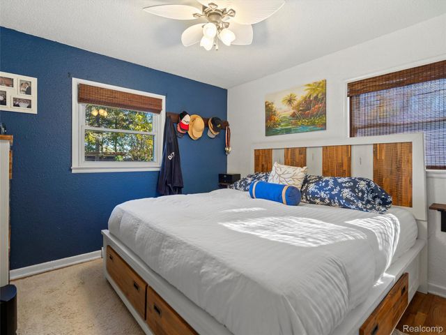 6410 Paramus, Independence Charter Township, MI 48346