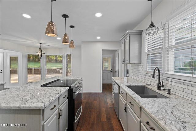 4084 Rebekah Drive, Olive Branch, MS 38654