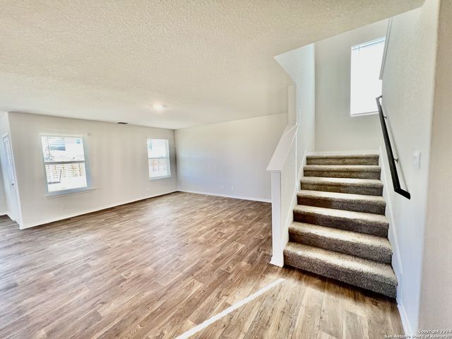 13806 Valley Patch, San Antonio, TX 78254