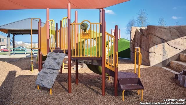 13806 Valley Patch, San Antonio, TX 78254