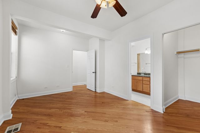 6209 S University Avenue 1, Chicago, IL 60637