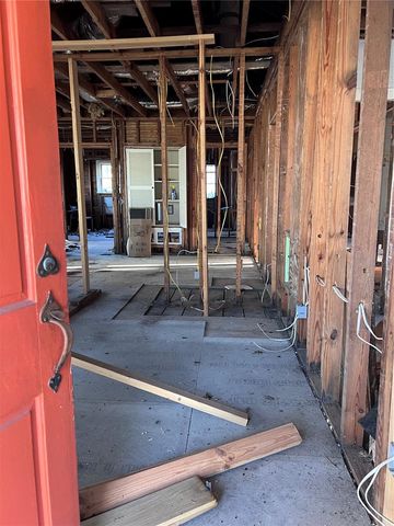 1892 NEVADA AVENUE NE, St Petersburg, FL 33703