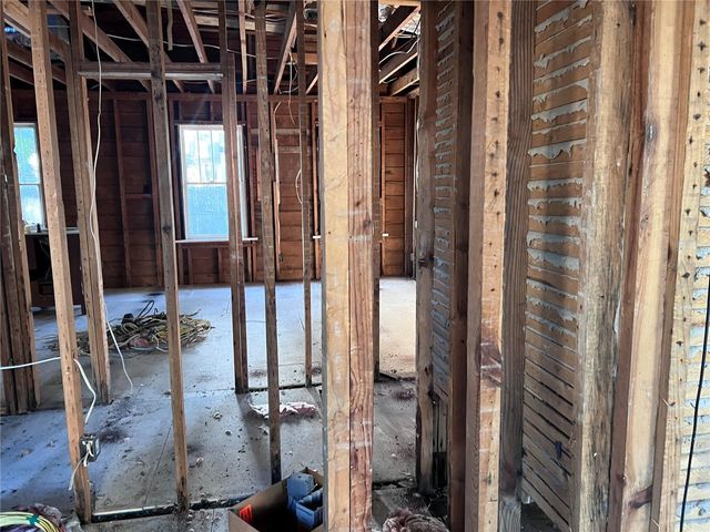 1892 NEVADA AVENUE NE, St Petersburg, FL 33703